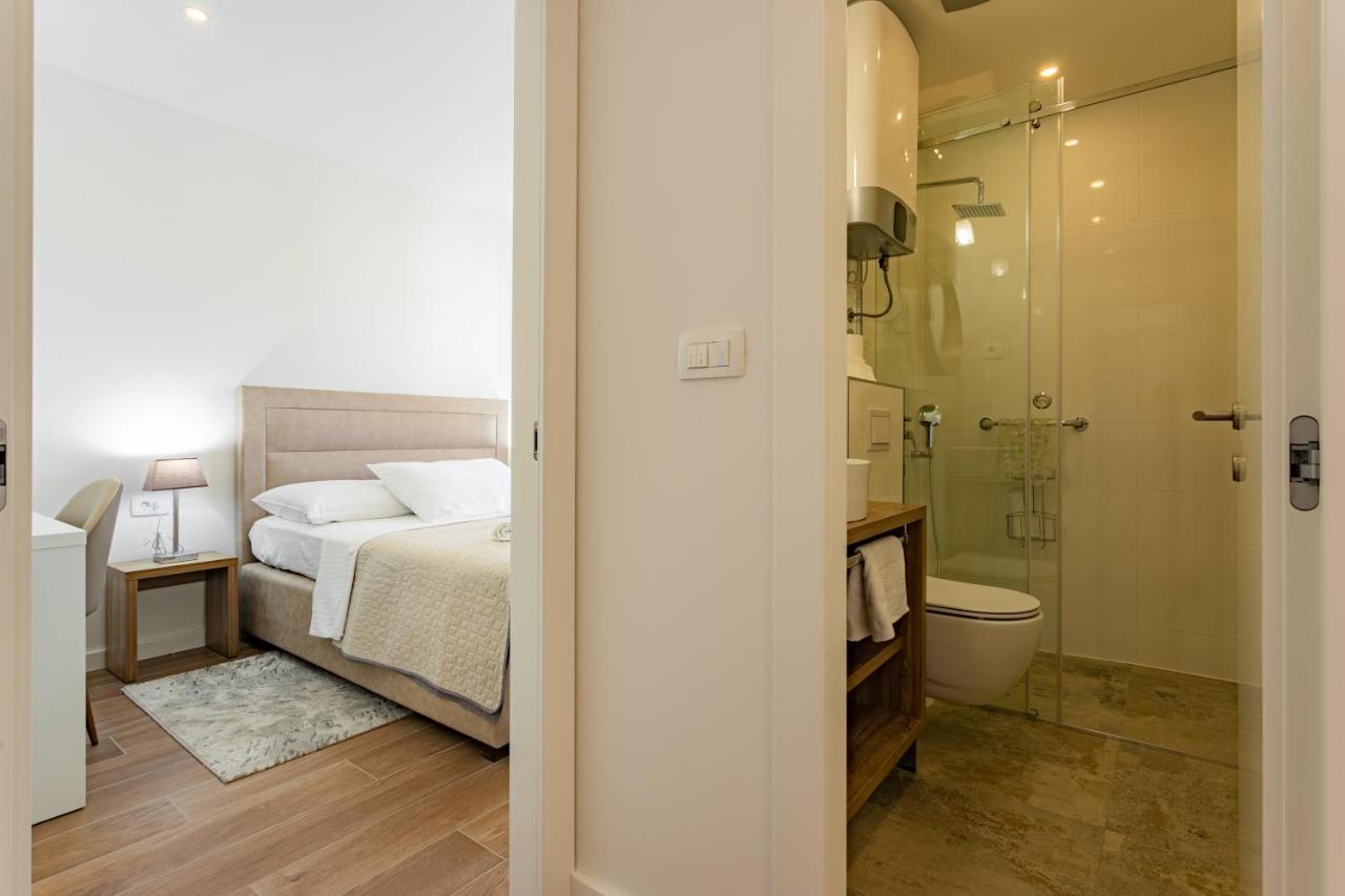Apartmani Benzon Baška Voda エクステリア 写真