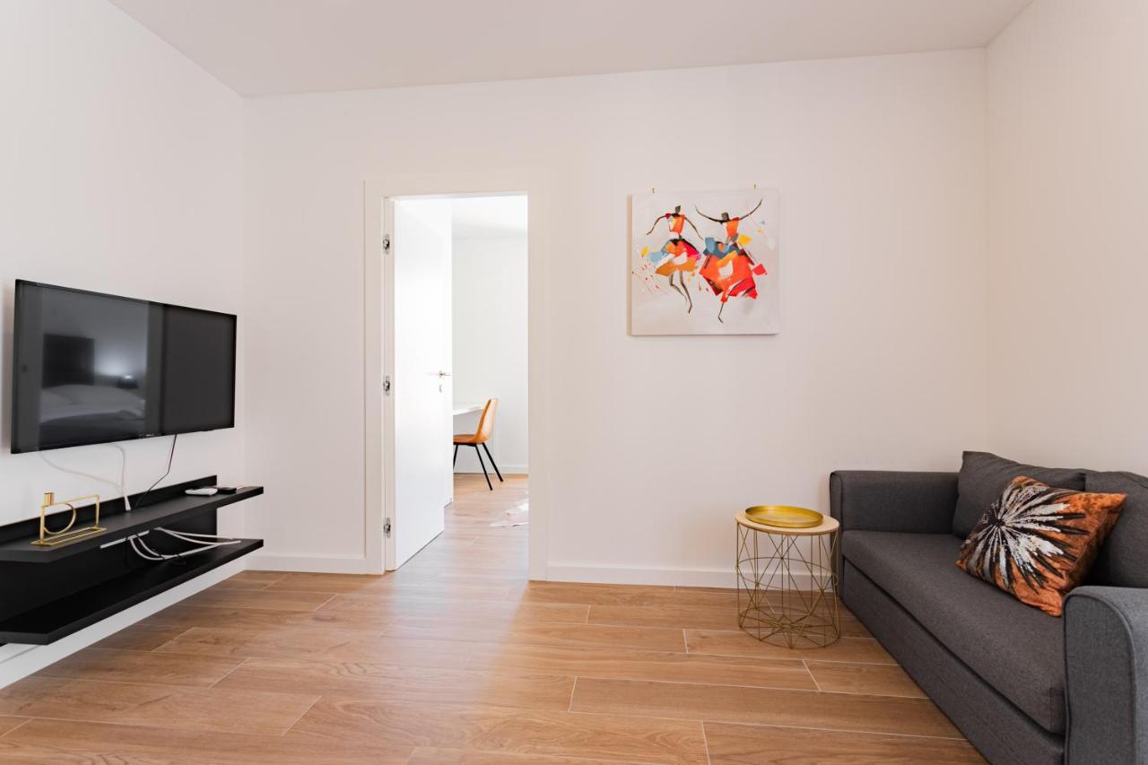 Apartmani Benzon Baška Voda エクステリア 写真