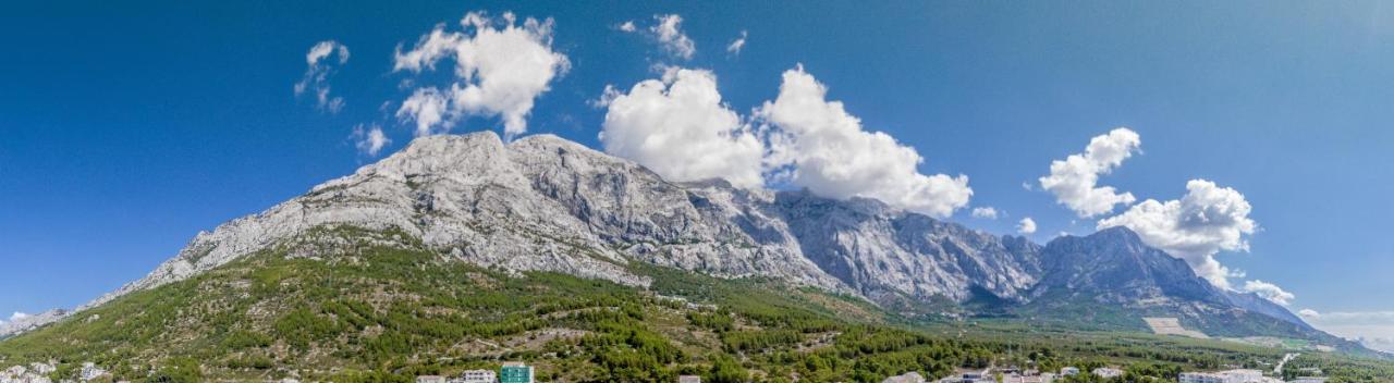 Apartmani Benzon Baška Voda エクステリア 写真